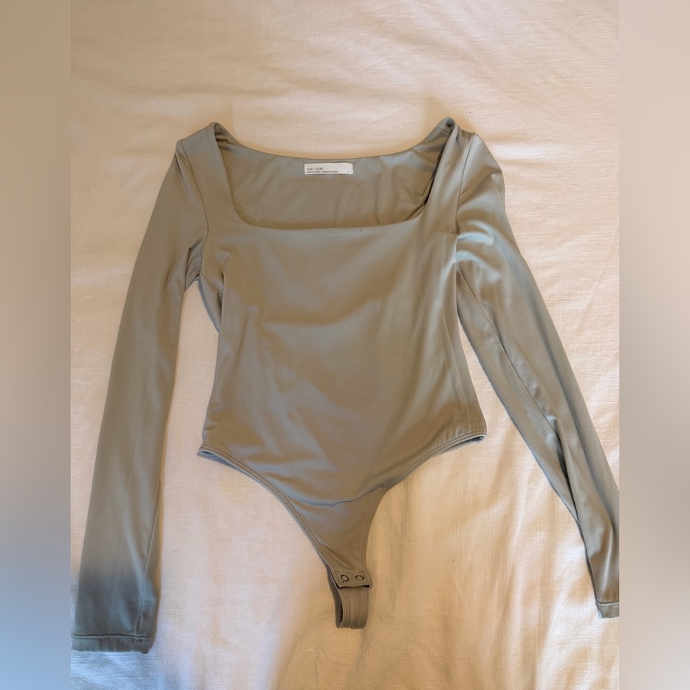 OAK + FORT Gray Long Sleeve Bodysuit